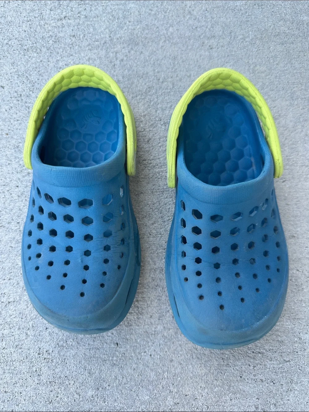Kids Water Clogs